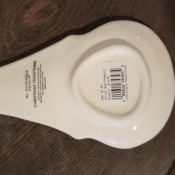 St. Nicholas Square. Santa spoon rest. - Picture 2 of 3